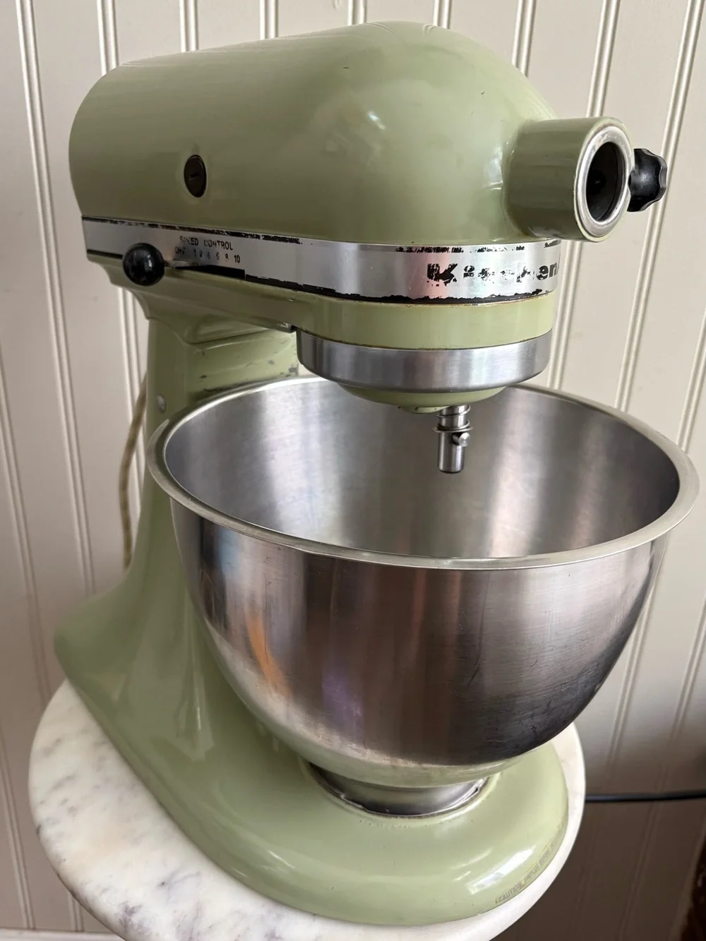Vintage Hobart KitchenAid Avocado Green 6-Speed Stand Mixer Whisk/Paddle/Hook